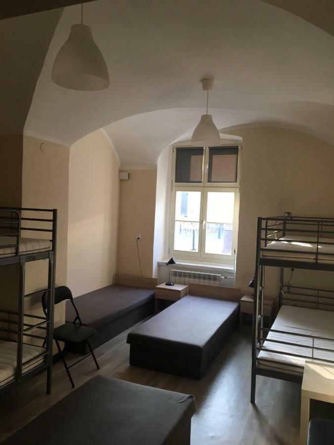 Hostel Staromiejski Гниежно Екстериор снимка